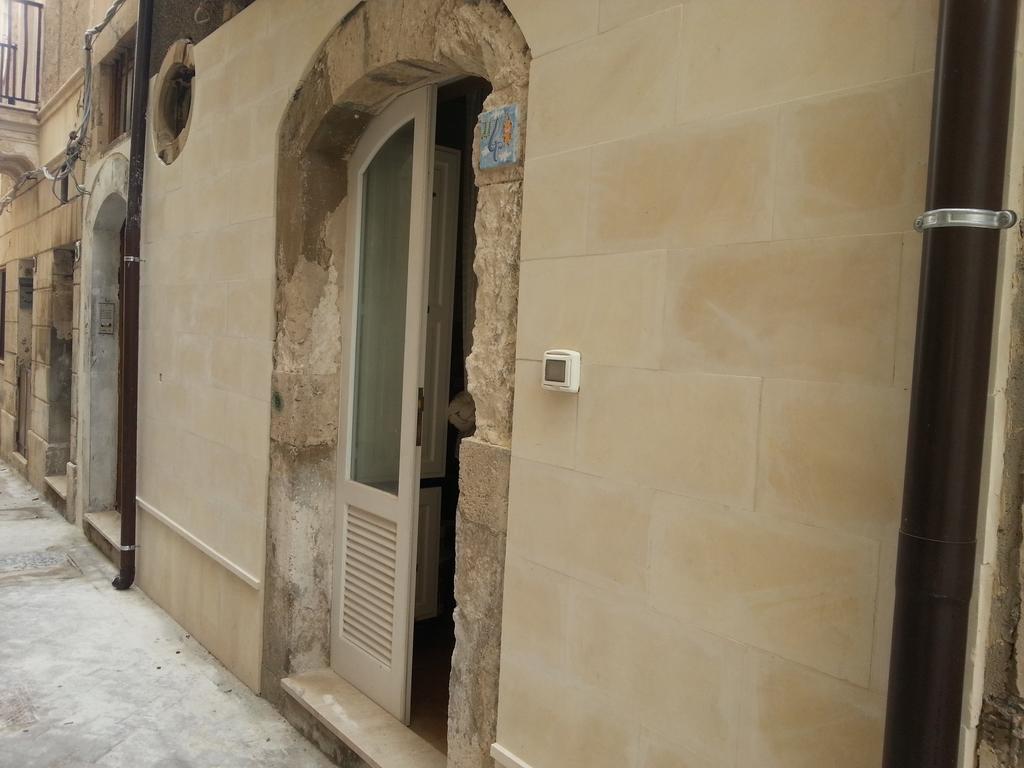 Casa Del Vicolo Apartment Syracuse Bilik gambar